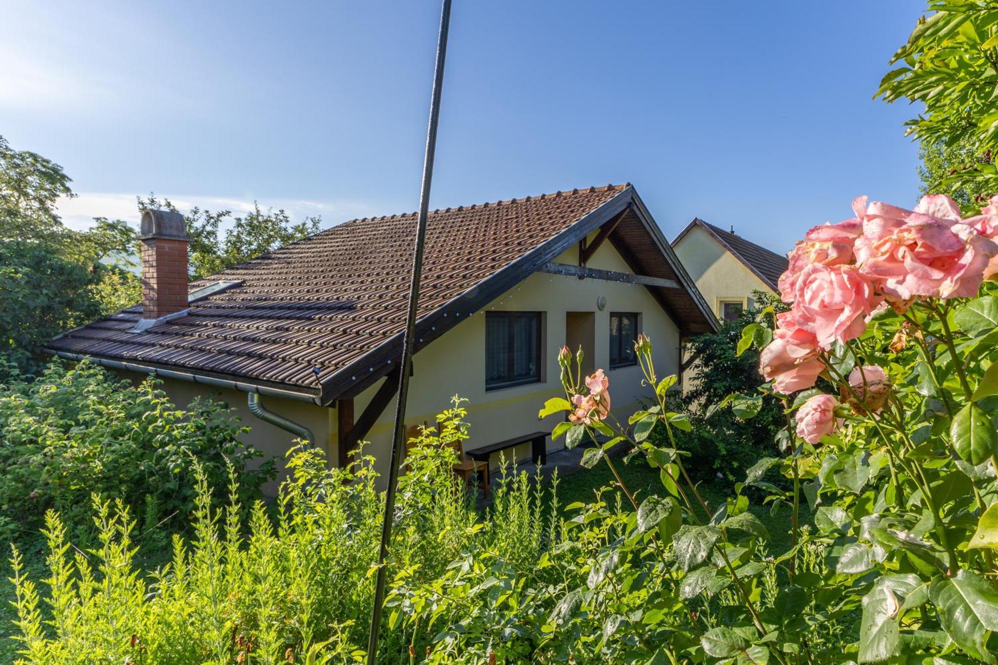 Ferienwohnung Kismokus Apartman Erlau Exterior foto